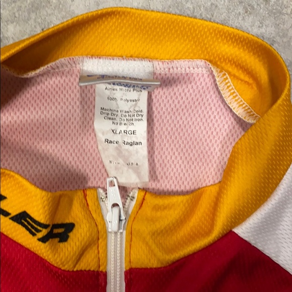 Voler Top - Picture 6 of 8